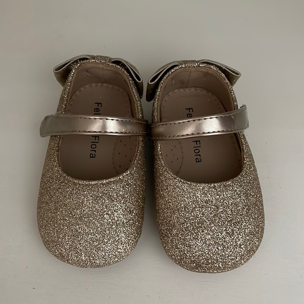 GOLD GLITTER MARY JANES